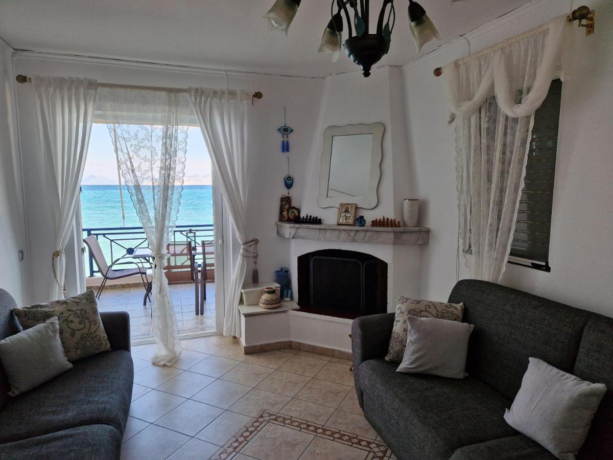 Апартаменты Korinthian Sea View Nerantza Экстерьер фото